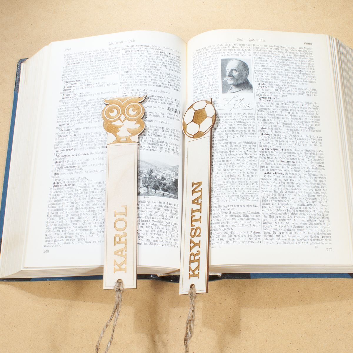 zakladka ksiazka 4 1 Zakładka do książki drewniana z grawerem