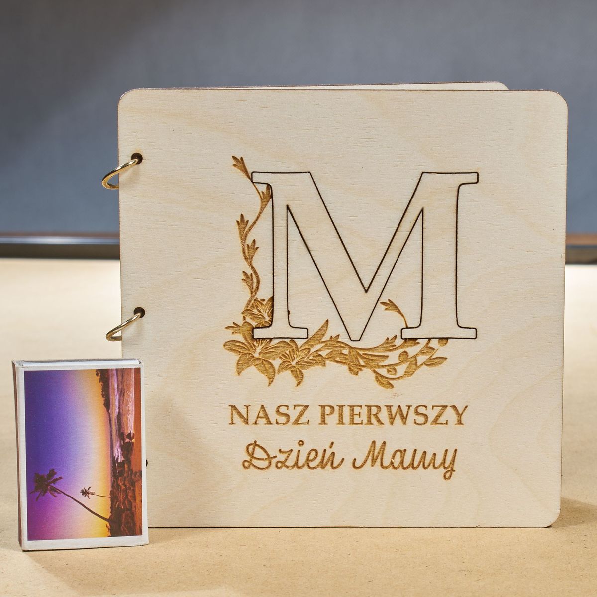 kartka_skl_M1 (2) kartka skl M1 2 Dzień Mamy kartka składana v.M1