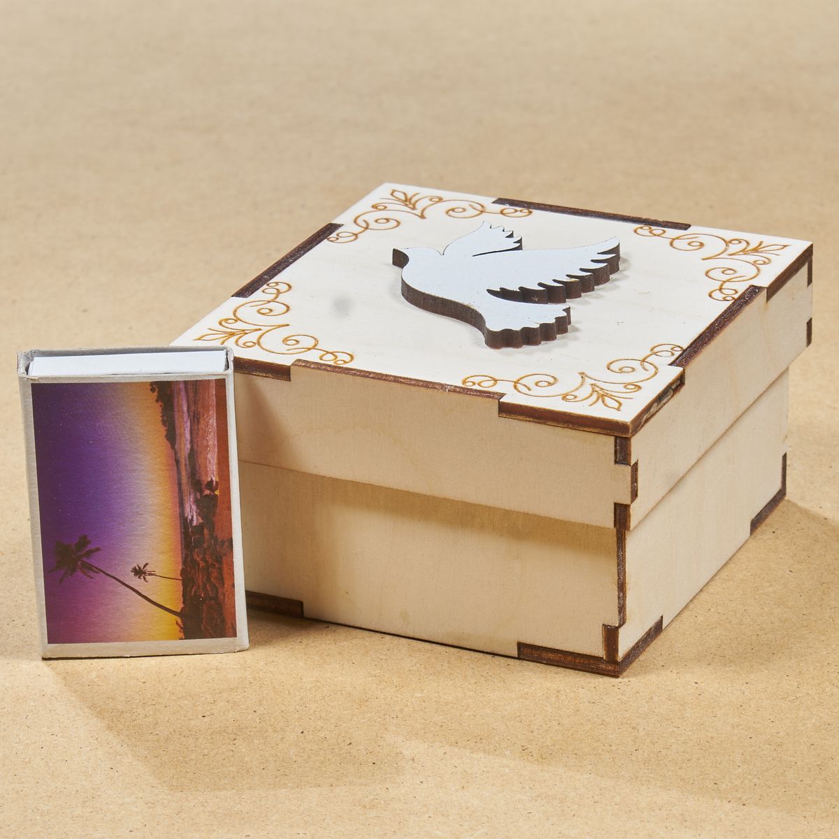 pudelko 13 4 4 Drewniane pudełko na specjalne okazje - chrzest