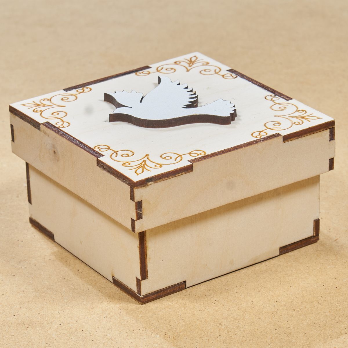 pudelko 13 4 5 Drewniane pudełko na specjalne okazje - chrzest