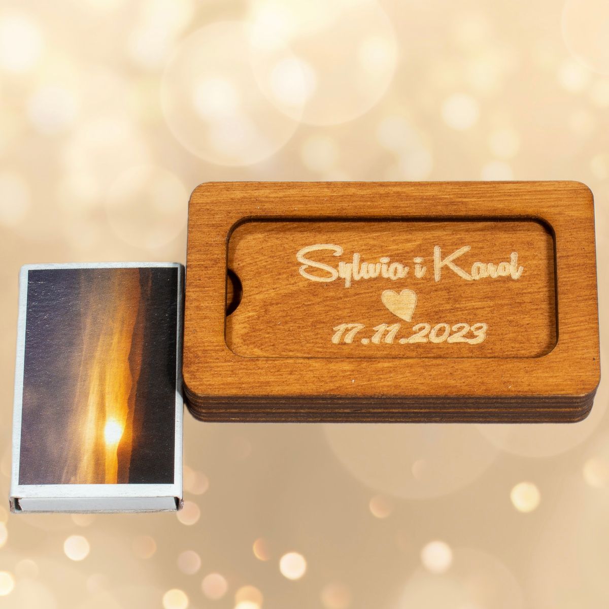pendrive 01jb 3 Drewniane pudełko z grawerem na pendrive