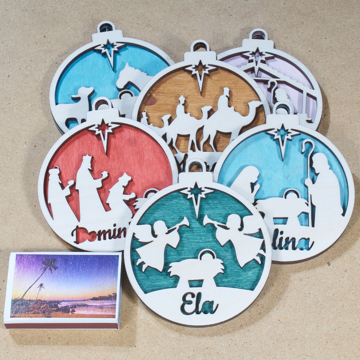 bombki 01 3 Bombka drewniana z imieniem