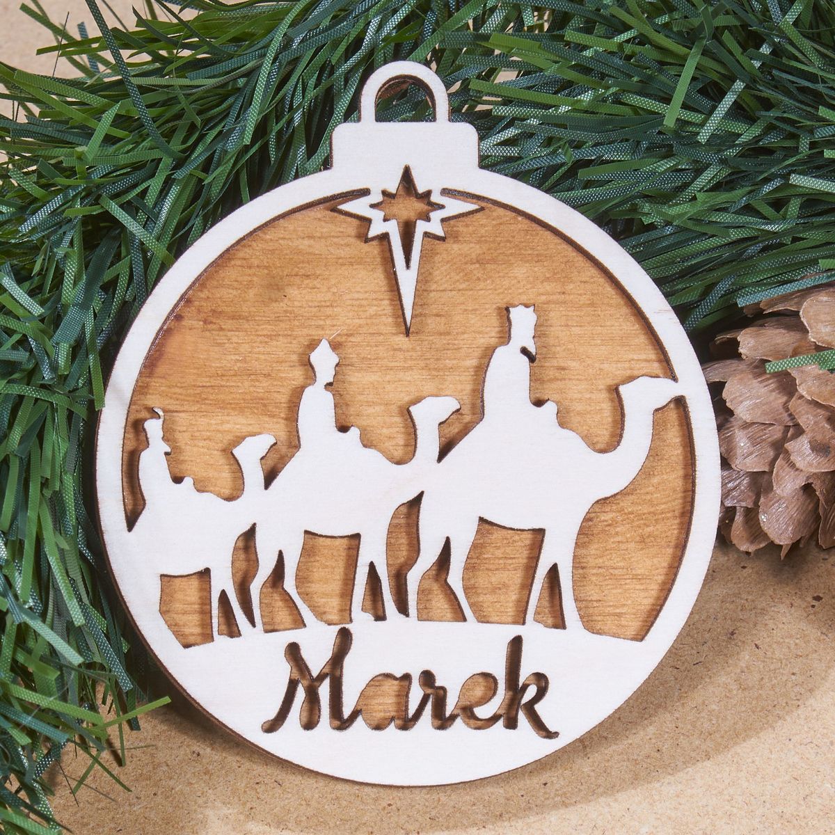 bombki 01 9 Bombka drewniana z imieniem