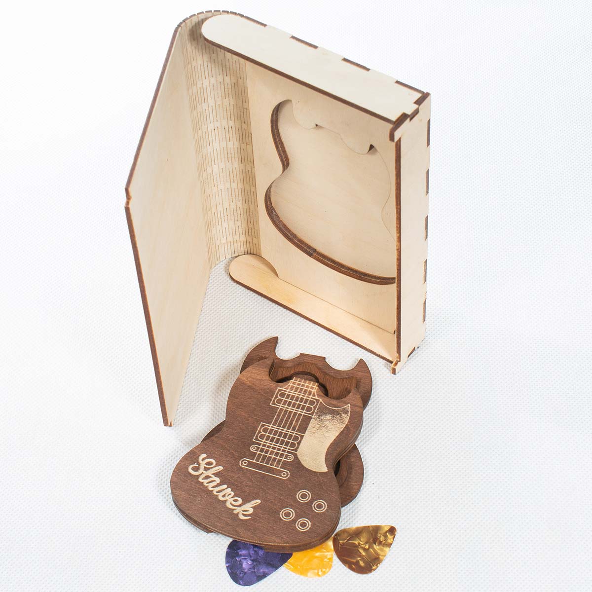 gitara 03 1cb 4 Pojemnik na 3 kostki gitarowe w pudełku