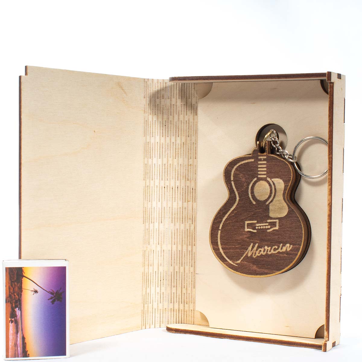 gitara 3 2cb 2 Pojemnik na 3 kostki gitarowe w pudełku