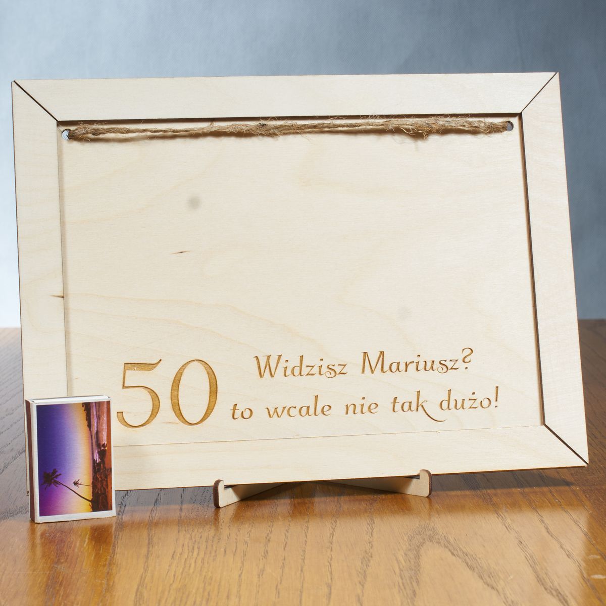 tabliczka50 1 2 Ramka urodziny 30 40 50 60 to wcale nie tak dużo