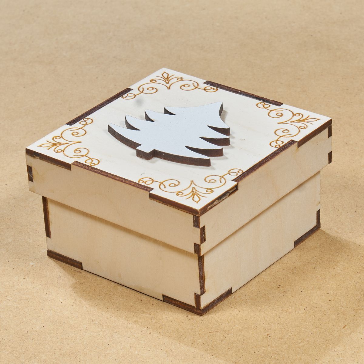 pudelko 13 2 2 Drewniane pudełko na Boże Narodzenie