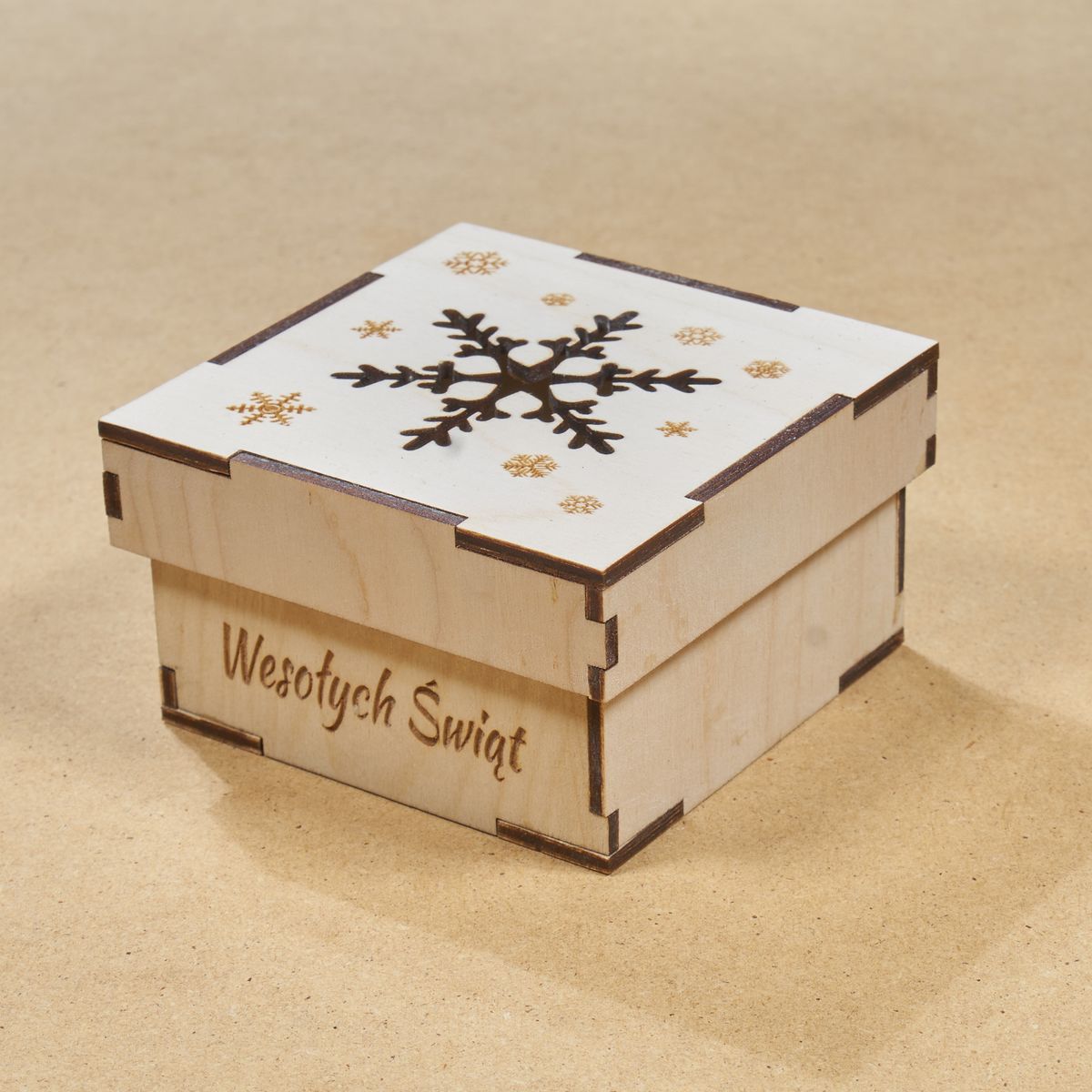 pudelko 13a 1 Drewniane pudełko na Boże Narodzenie