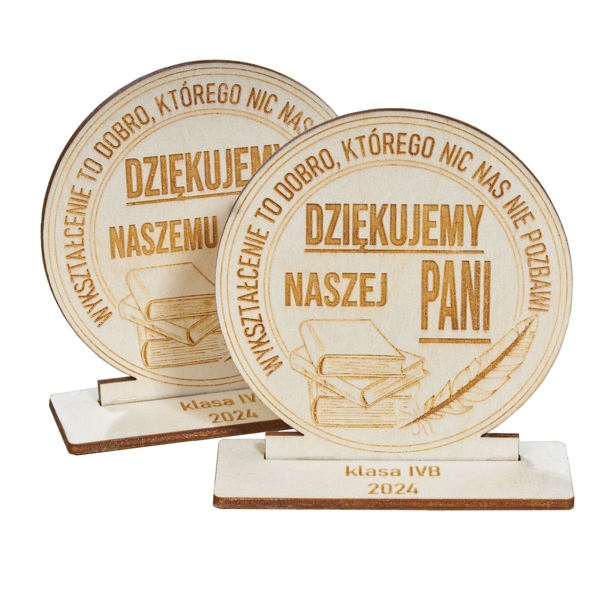 tabliczkaDN1 (1) tabliczkaDN1 1 Statuetka dla nauczyciela