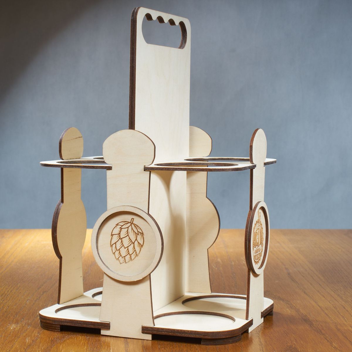 nosidelko piwo 03 3 Nosidełko na piwo z grawerem 4 butelki