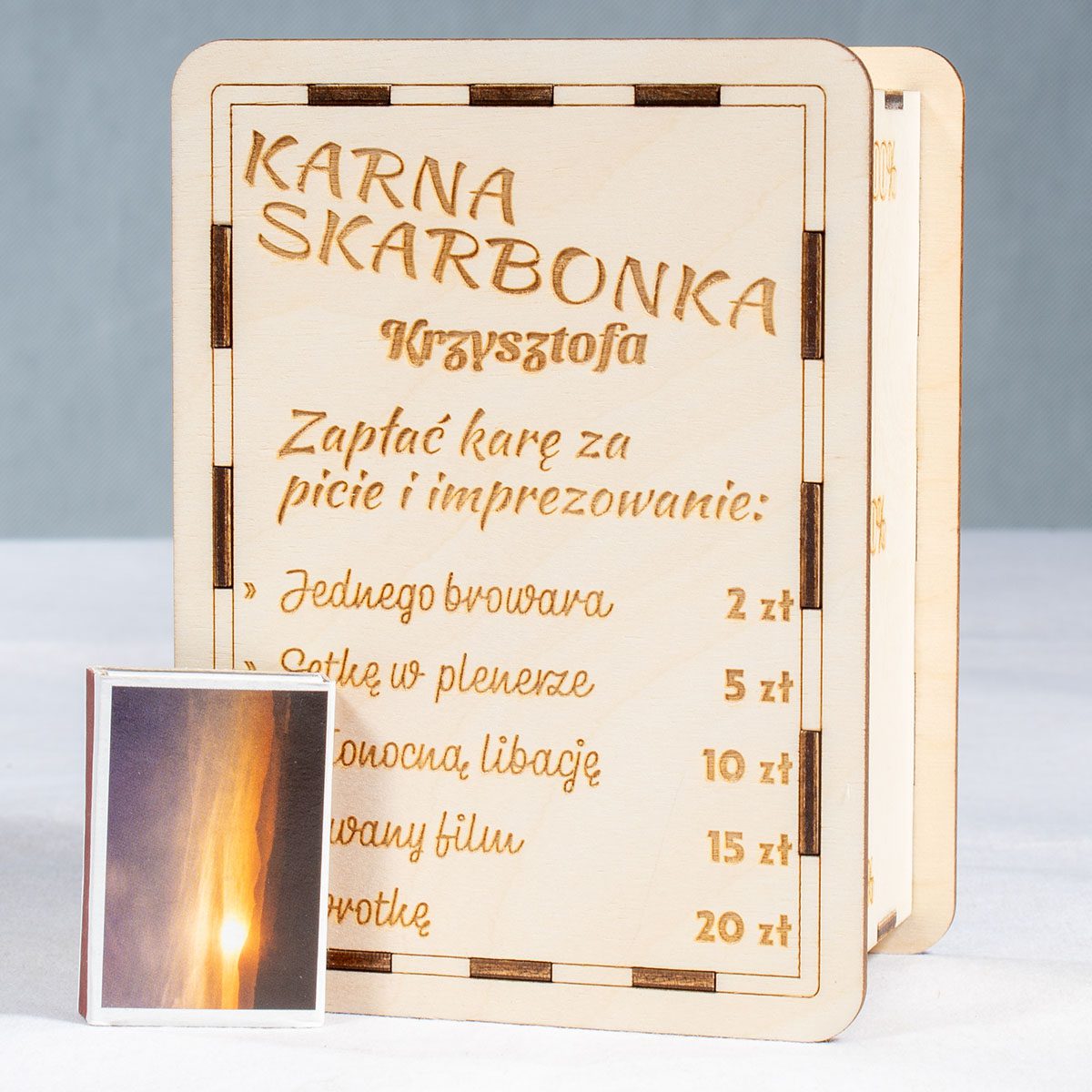 skarbonka 01f 2 Karna skarbonka z grawerem