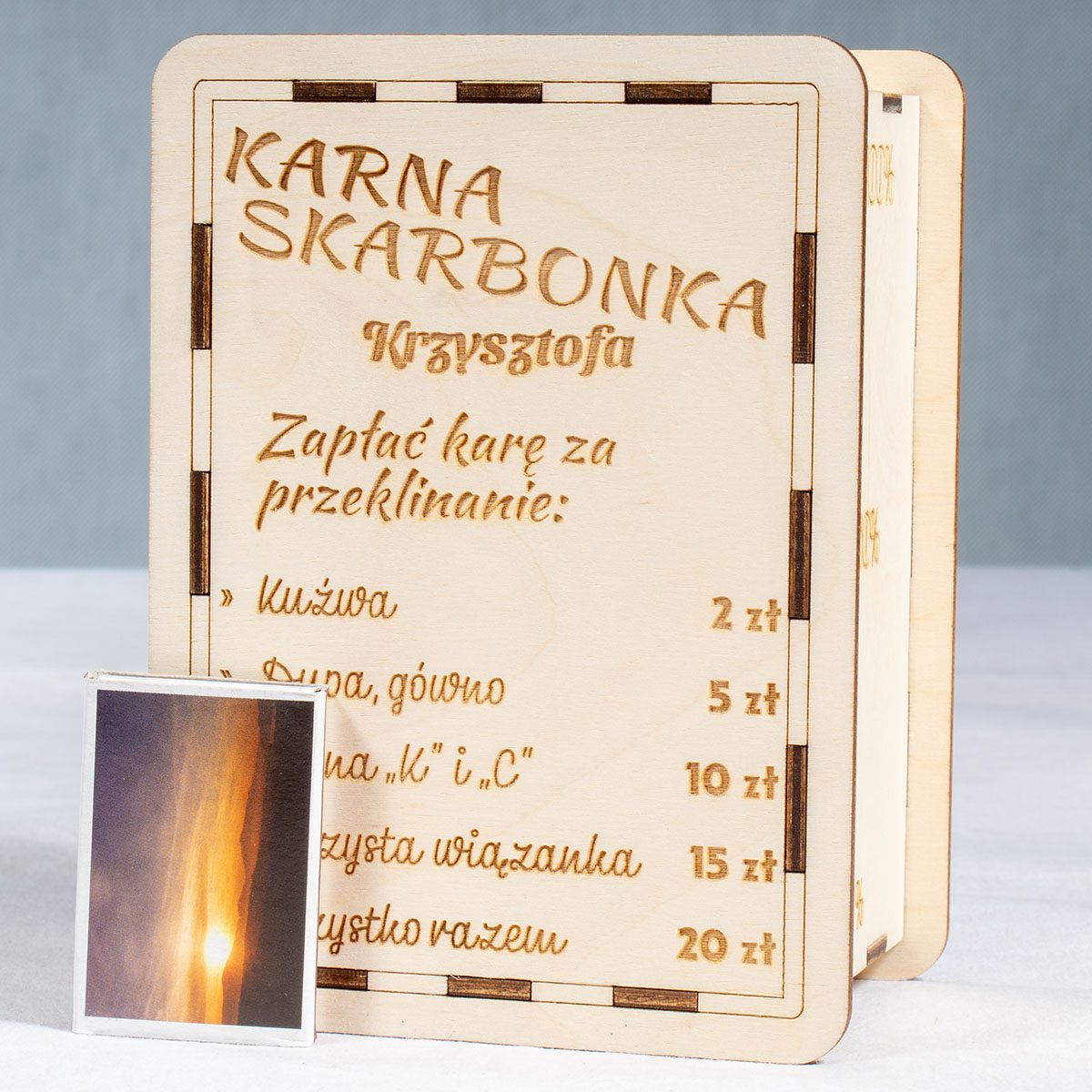 skarbonka 01g 2 Karna skarbonka z grawerem