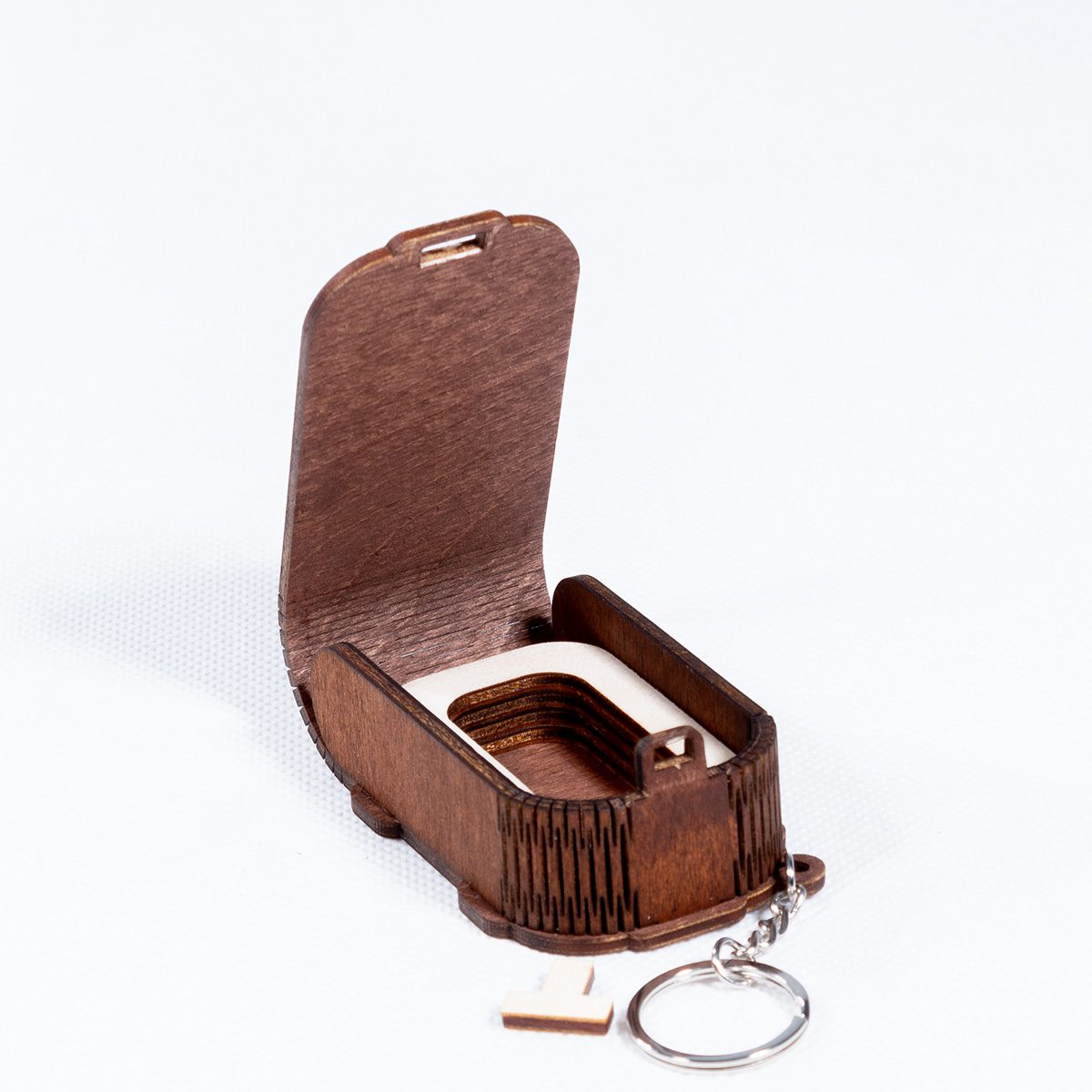 pendrive 04cb 5 Drewniane pudełko z grawerem na pendrive