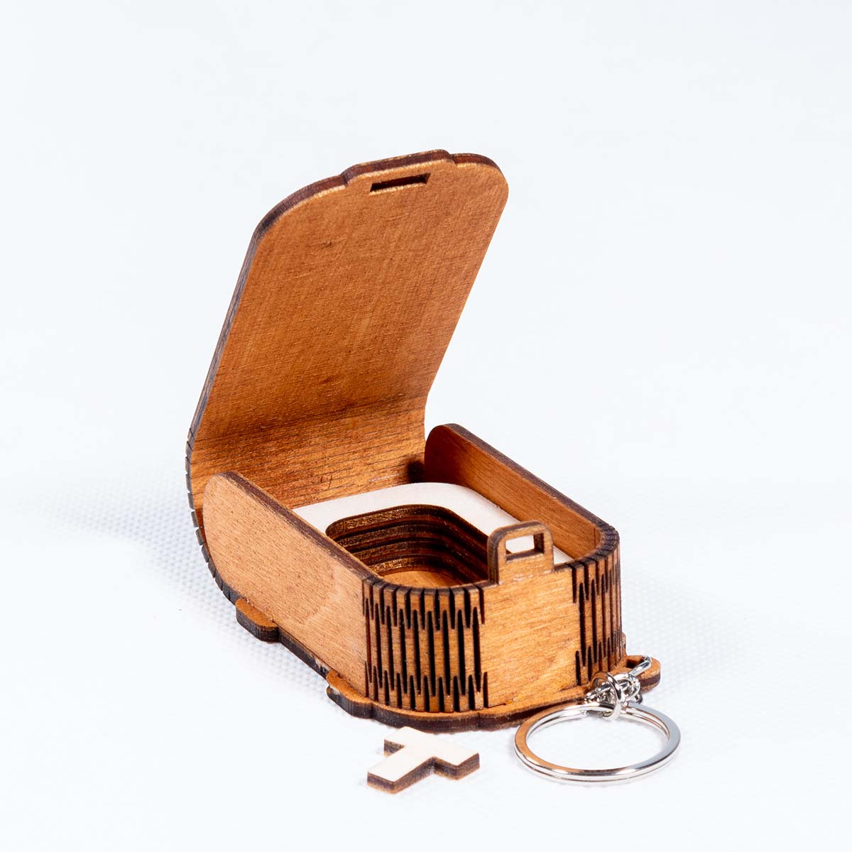 pendrive 04jb 5 Drewniane pudełko z grawerem na pendrive