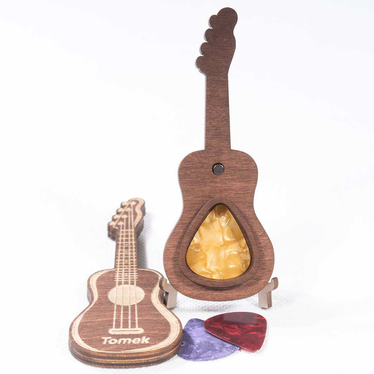 gitara 08 13 Pojemnik na kostkę gitarową