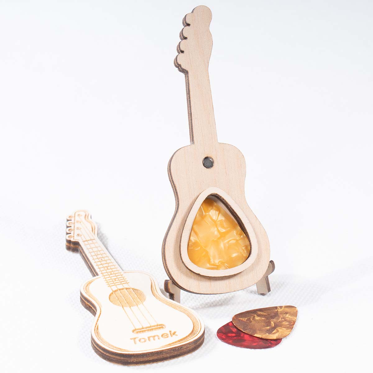 gitara 08 6 Pojemnik na kostkę gitarową