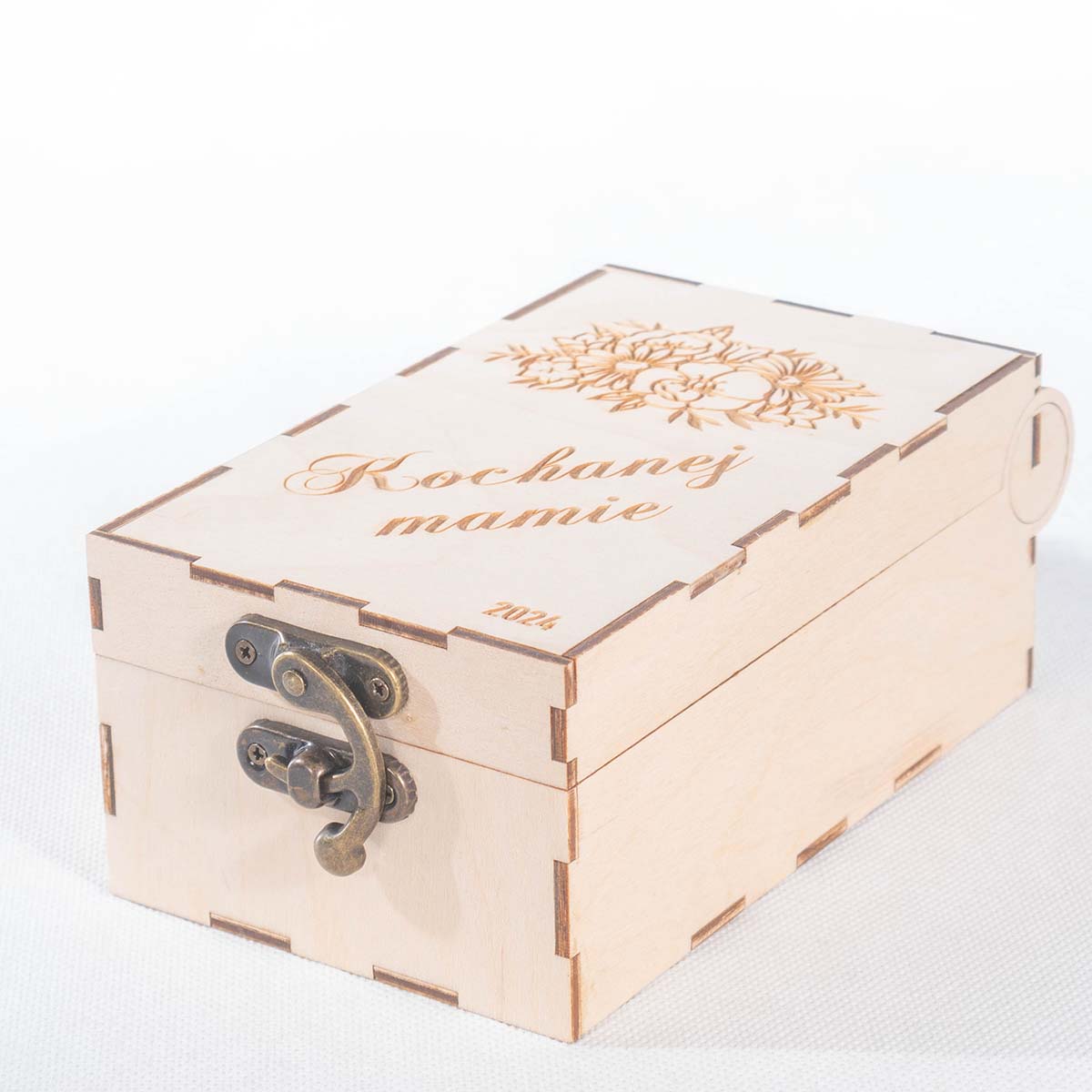 dla mamy 03 7 Drewniane pudełko prezentowe na Dzień Mamy