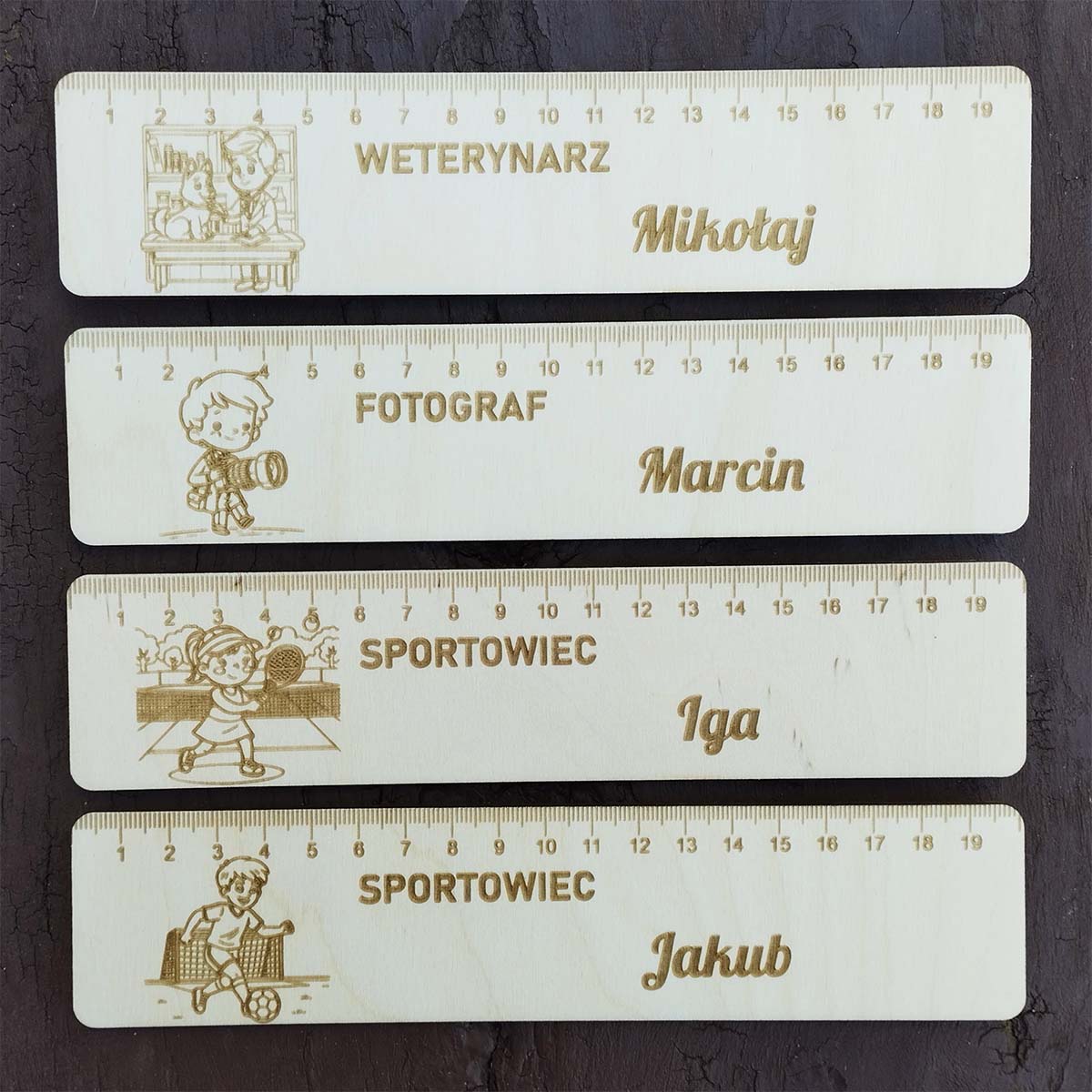 linijki_motyw_2 (4) linijki motyw 2 4 Drewniana linijka 20 cm z grawerem - zawody